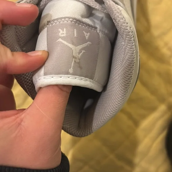 Jordan 1 - Picture 2 of 4